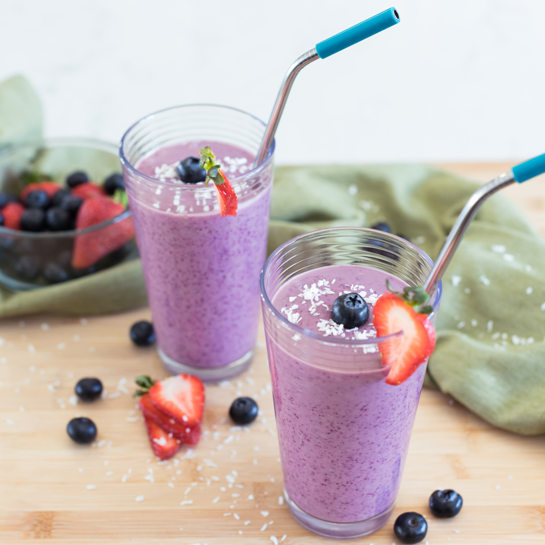 Health and yum gluten free dairy free Snack Dessert Beverage Egg free Nut free Soy free Recipe Vegetarian berry banana smoothie Brain health Brain boost Smoothie Yum Yummy Summer drink