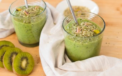 Boost Your Brain With This Kiwi Kale Green Smoothie